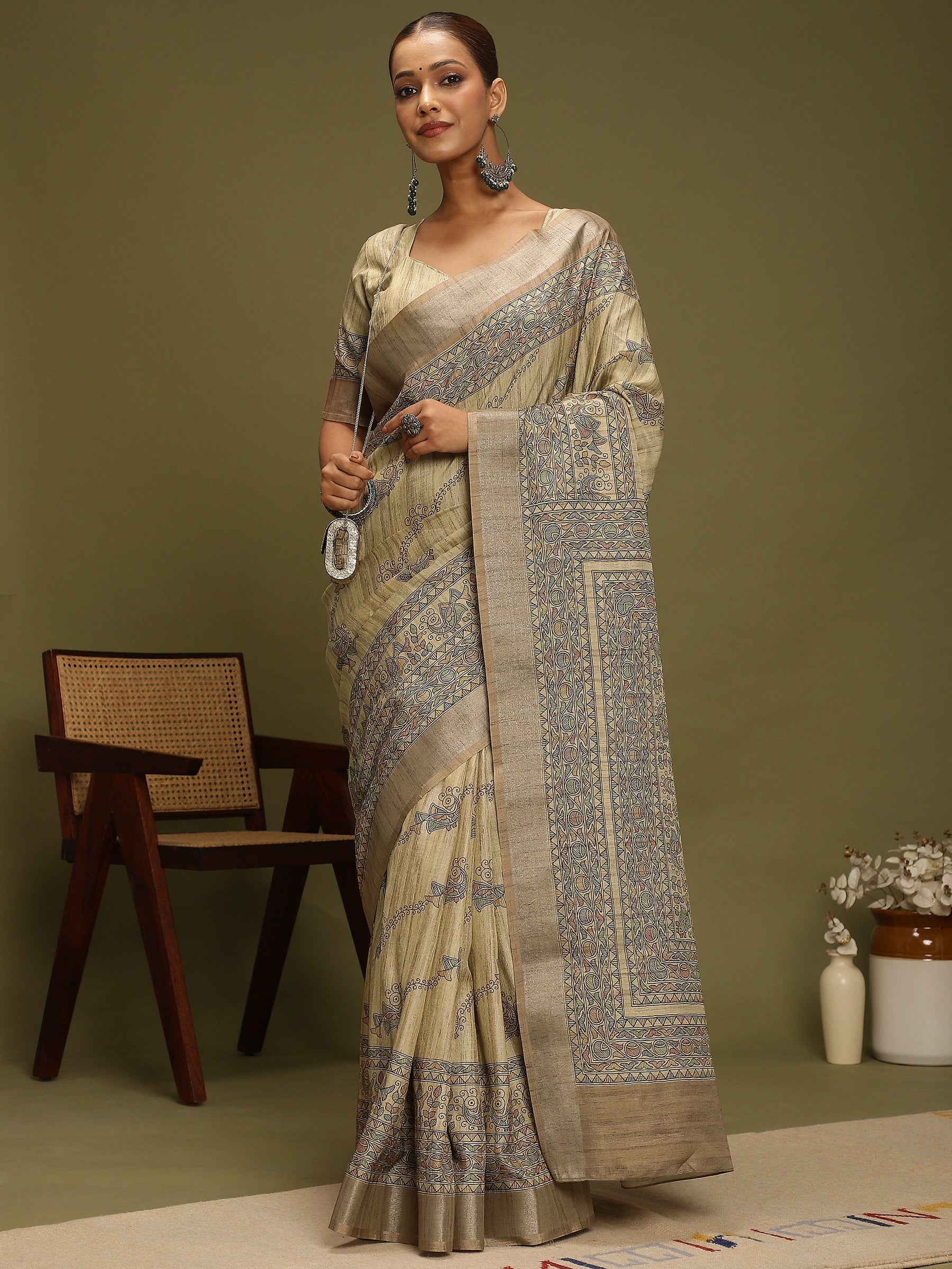 VANIKA PRINT-Elegant Handcrafted Madhubani Linen Saree in Antique Beige
