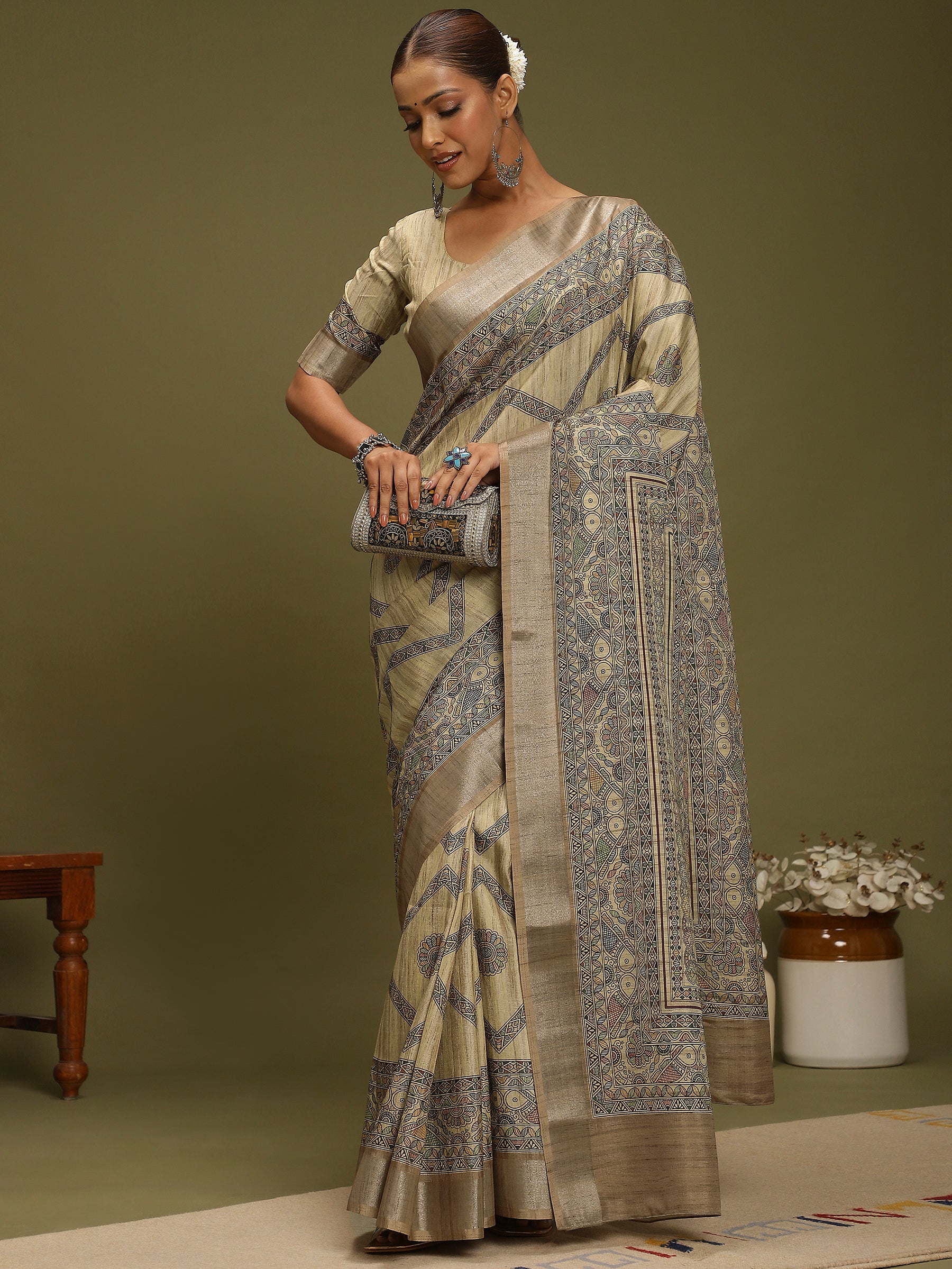 VANIKA PRINT-Elegant Beige Madhubani Printed Linen Saree with Artistic Pallu”  or