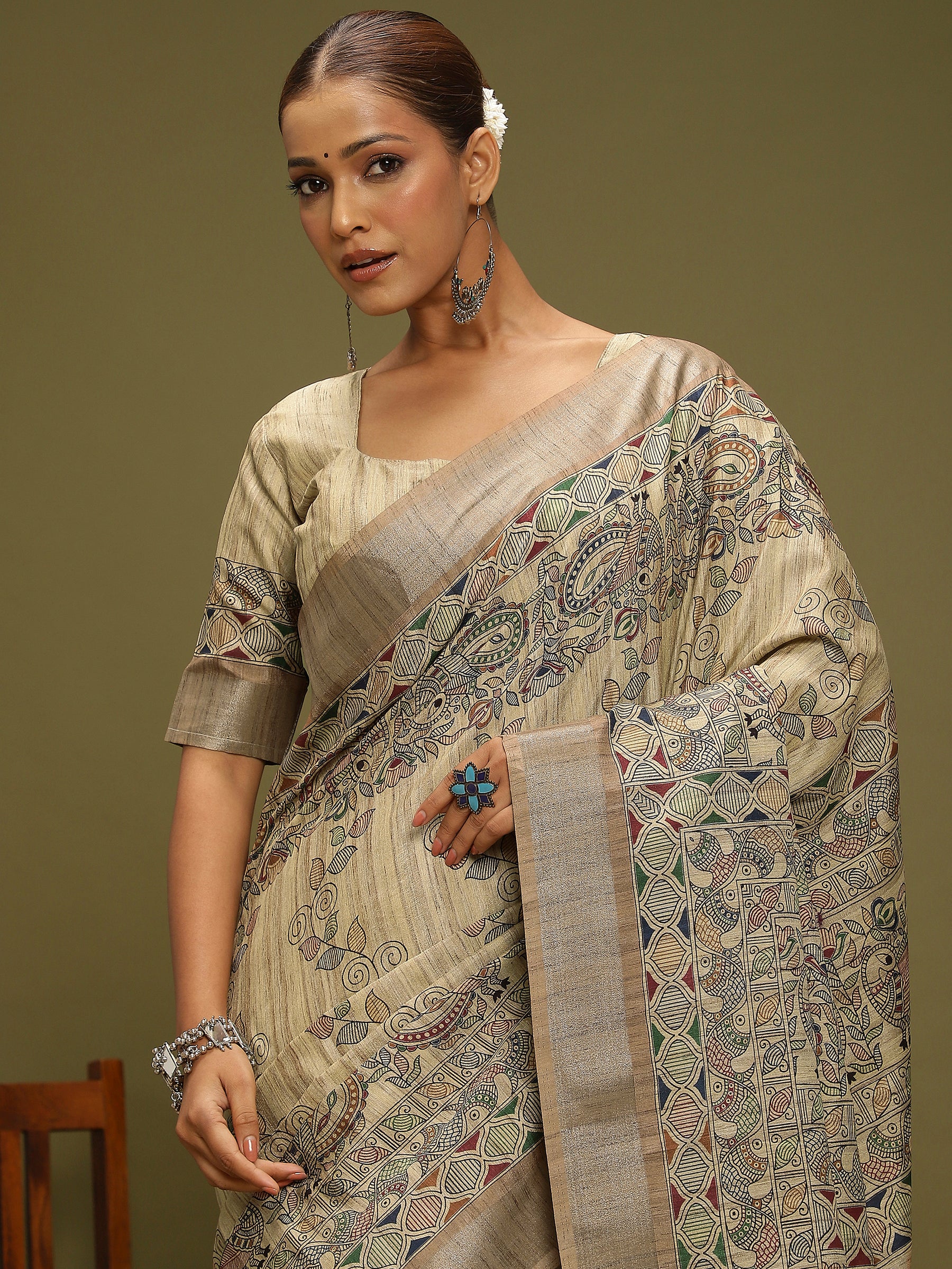 VANIKA PRINT-“Ivory Beige Linen Saree with Traditional Floral & Paisley Art Motifs”