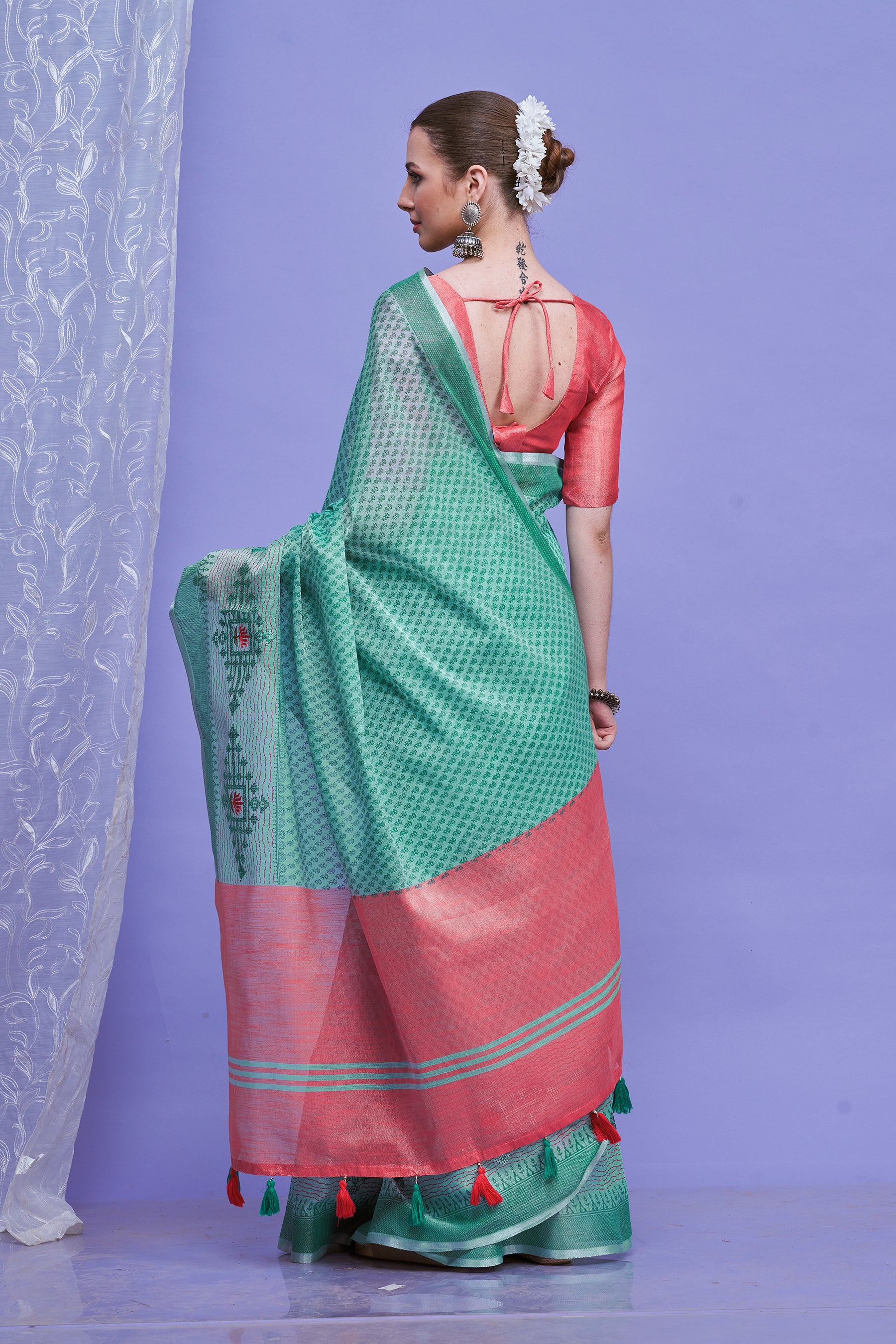 ZARI MAHAL-Pairs beautifully with oxidized or silver jewelry for a complete ethnic look