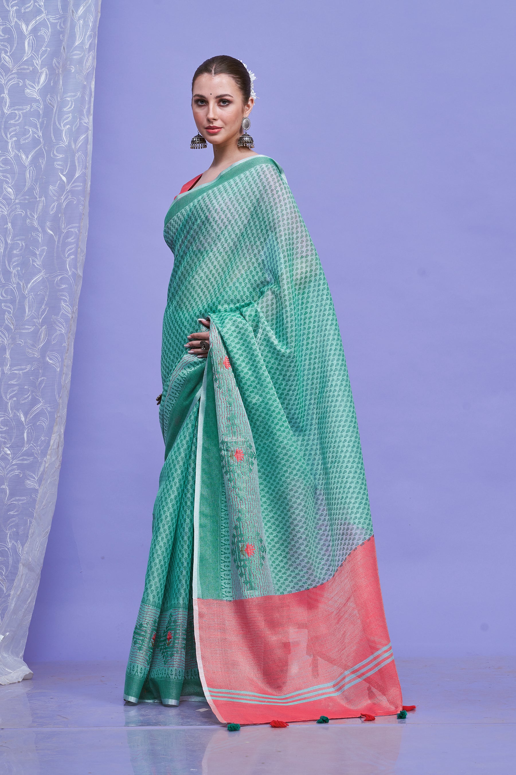 ZARI MAHAL-Pairs beautifully with oxidized or silver jewelry for a complete ethnic look