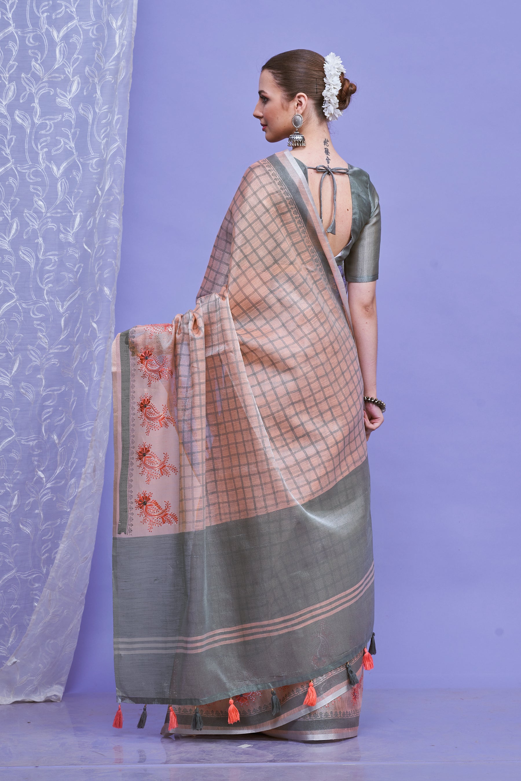 ZARI MAHAL-Peach & Grey Checked Linen Saree with Floral Woven Border